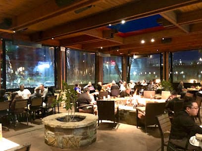 Lazy Dog Restaurant & Bar