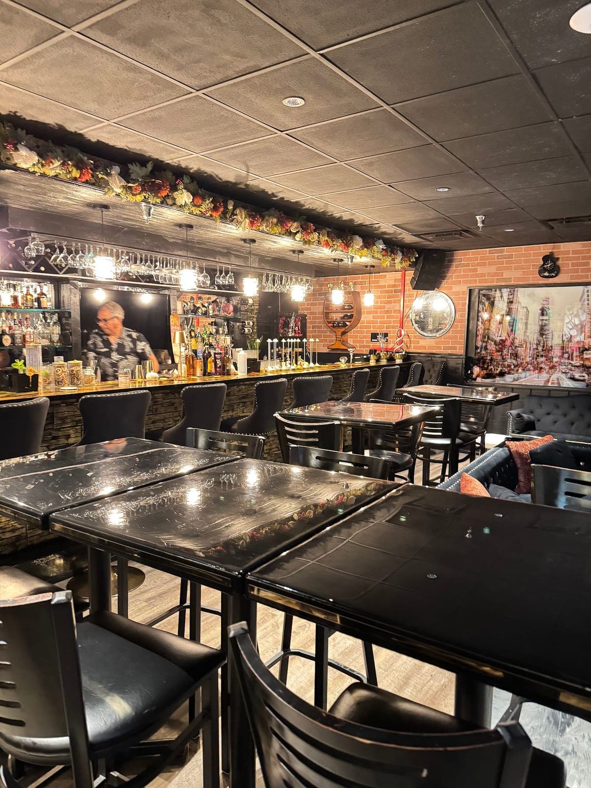 Ovivi's Restaurant