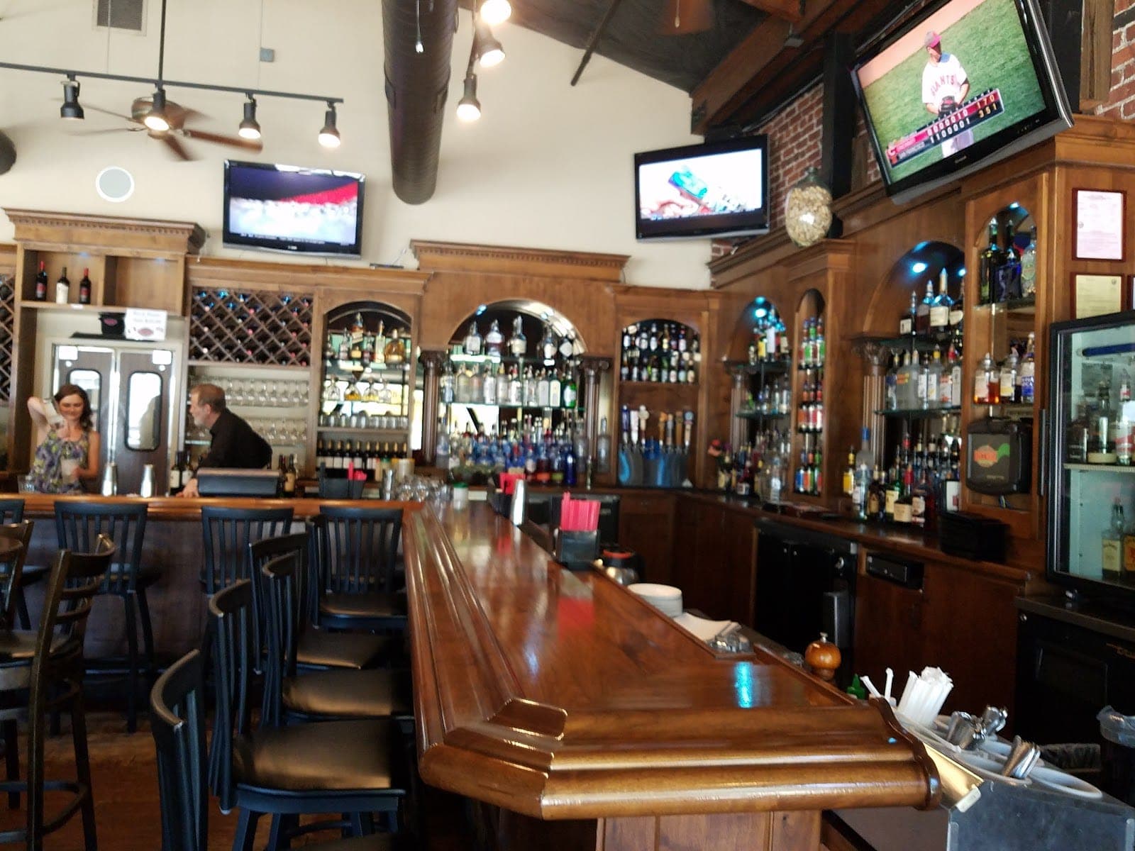 Brick House Restaurant & Catering