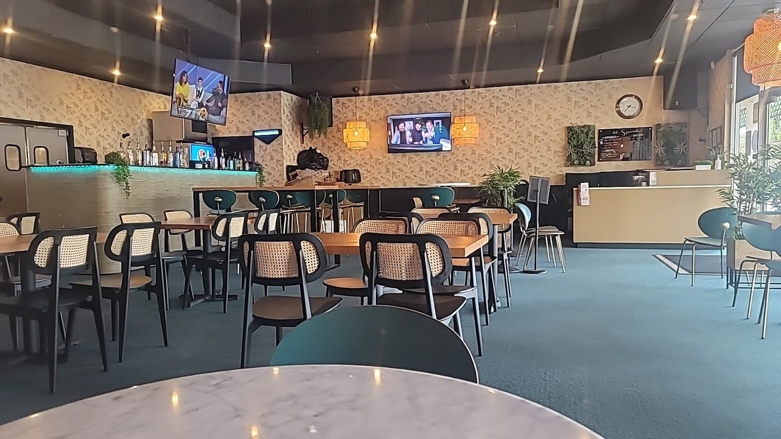 Golden Dragon | Chinese Restaurant