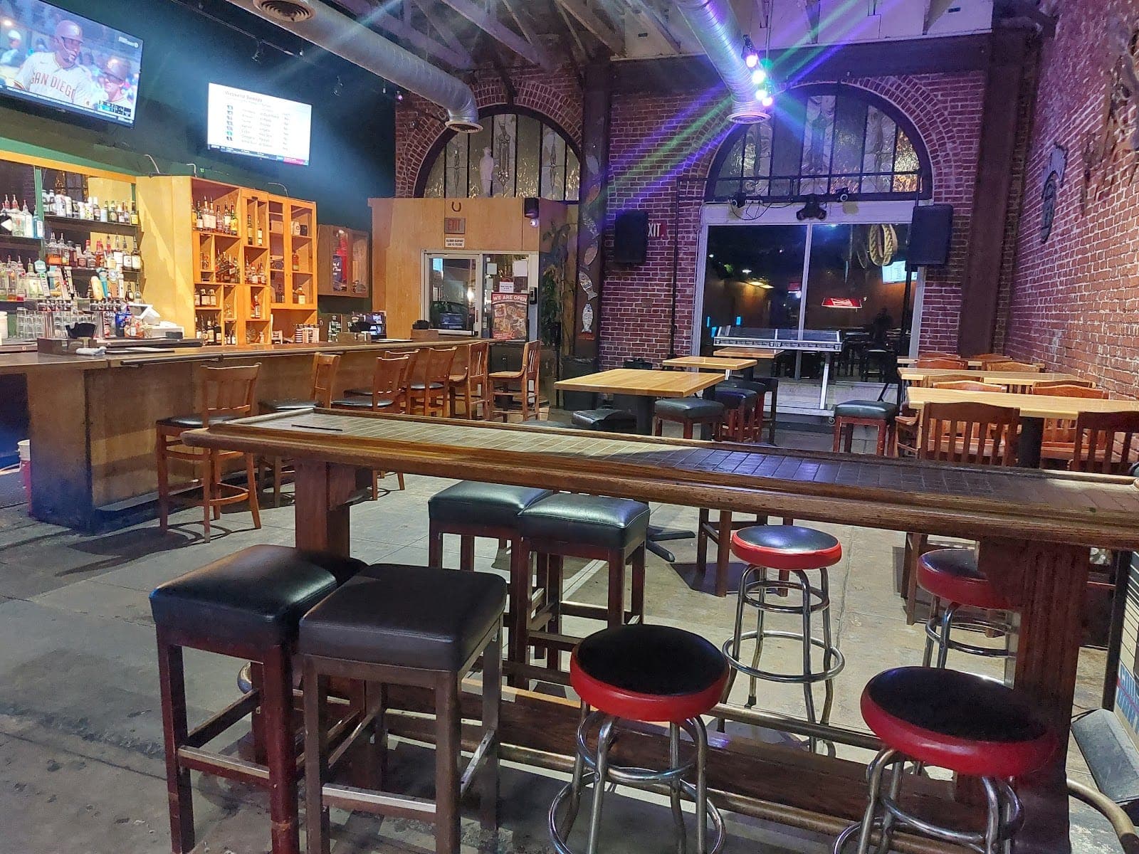 Back Alley Bar & Grill