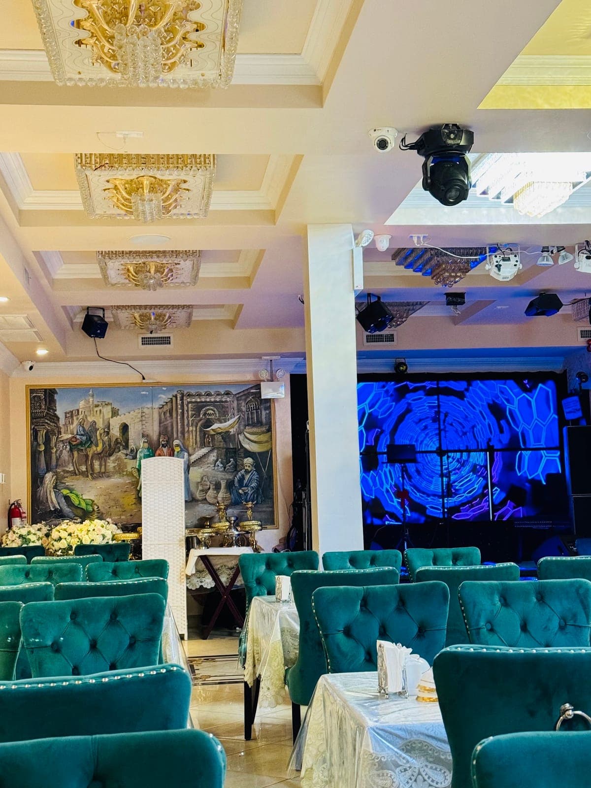 ZAR PALACE RESTAURANT