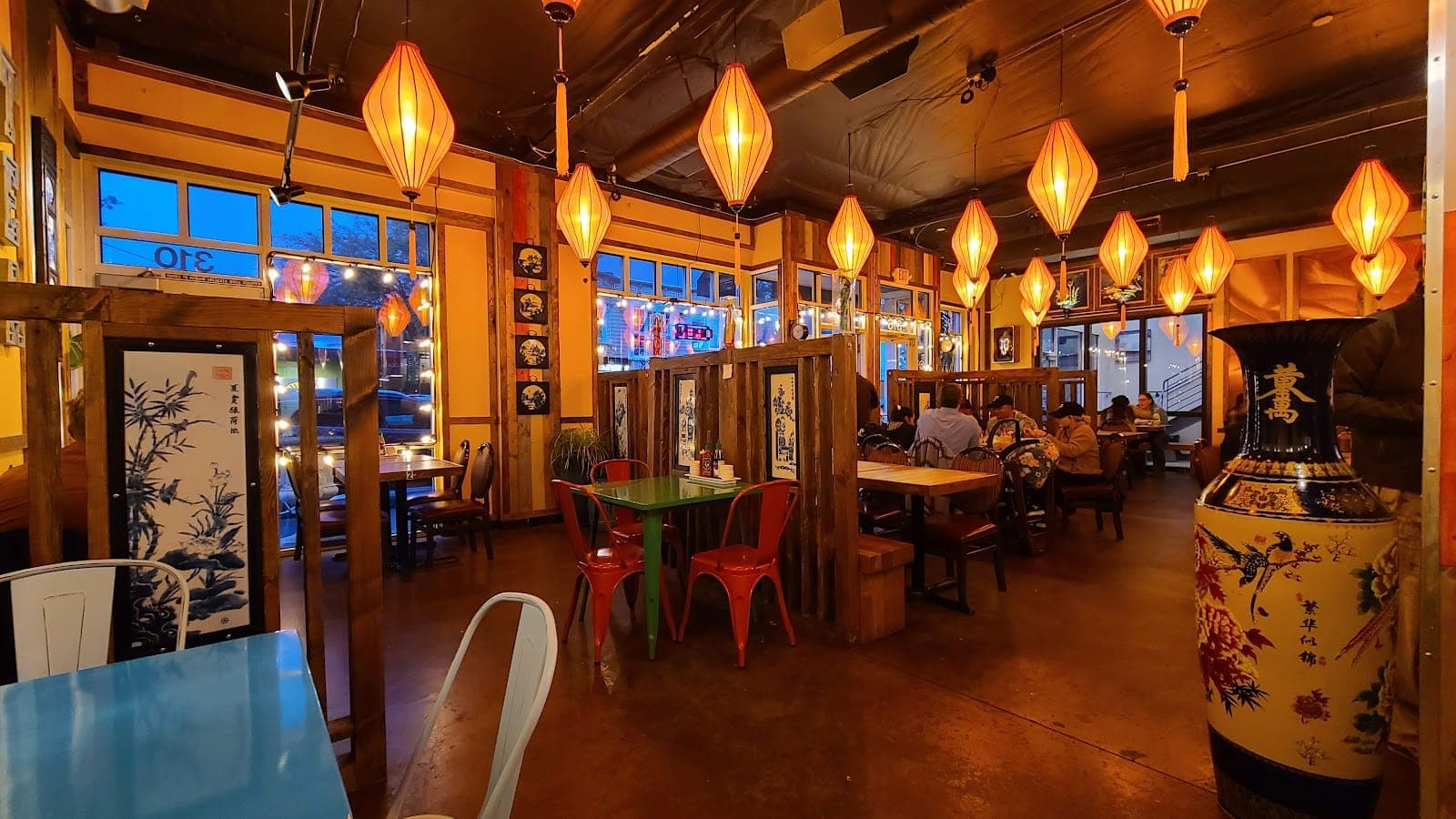 Pho.com Vietnamese Cuisine