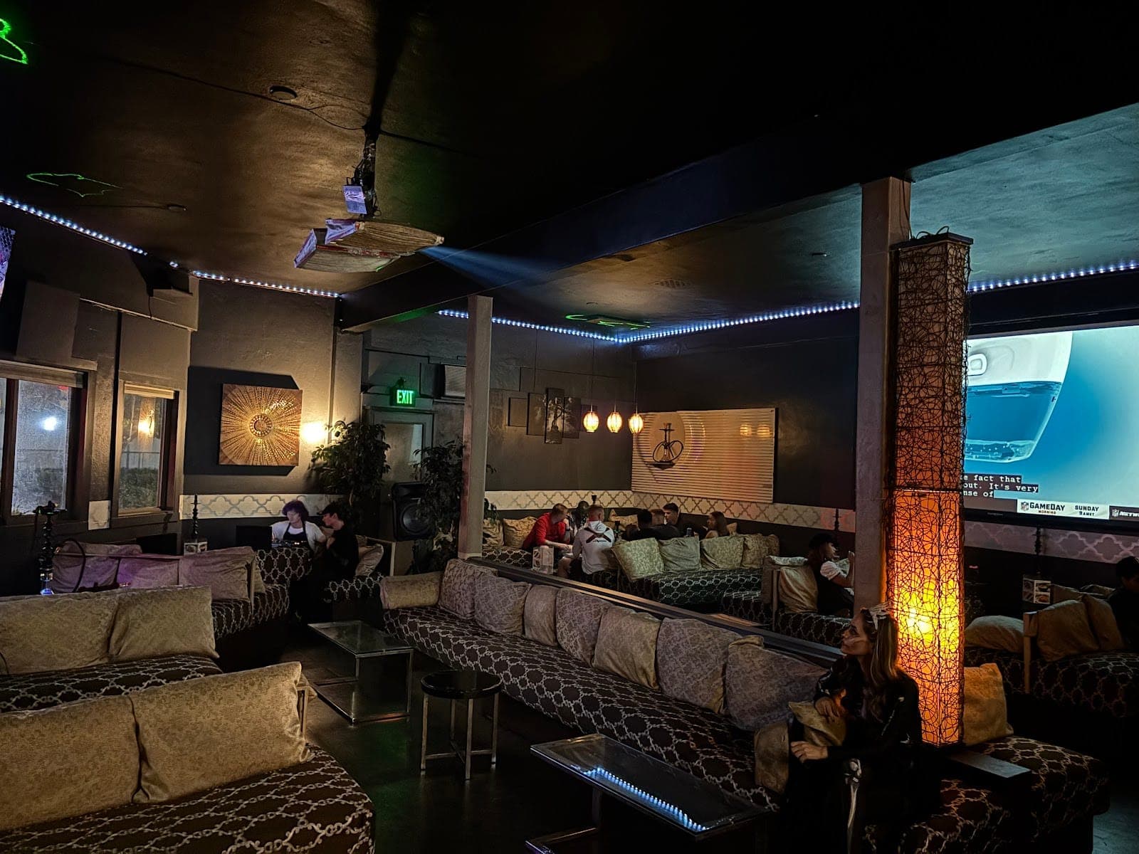HookaHookah Lounge, Bar & Restaurant
