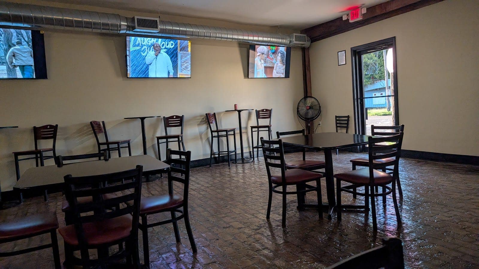 South & Farish Bar and Bistro