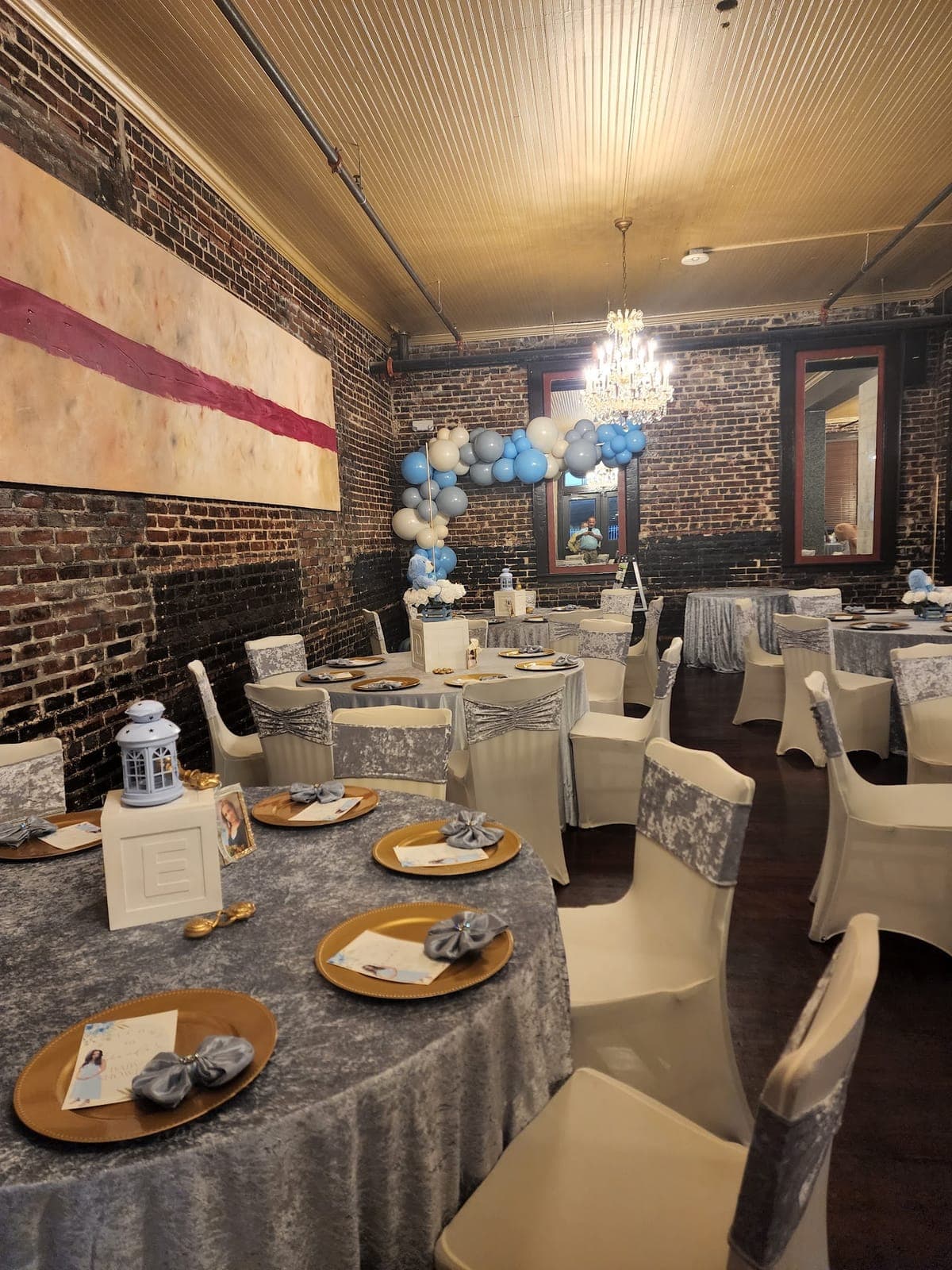 Agave Mexican Grill & Cantina