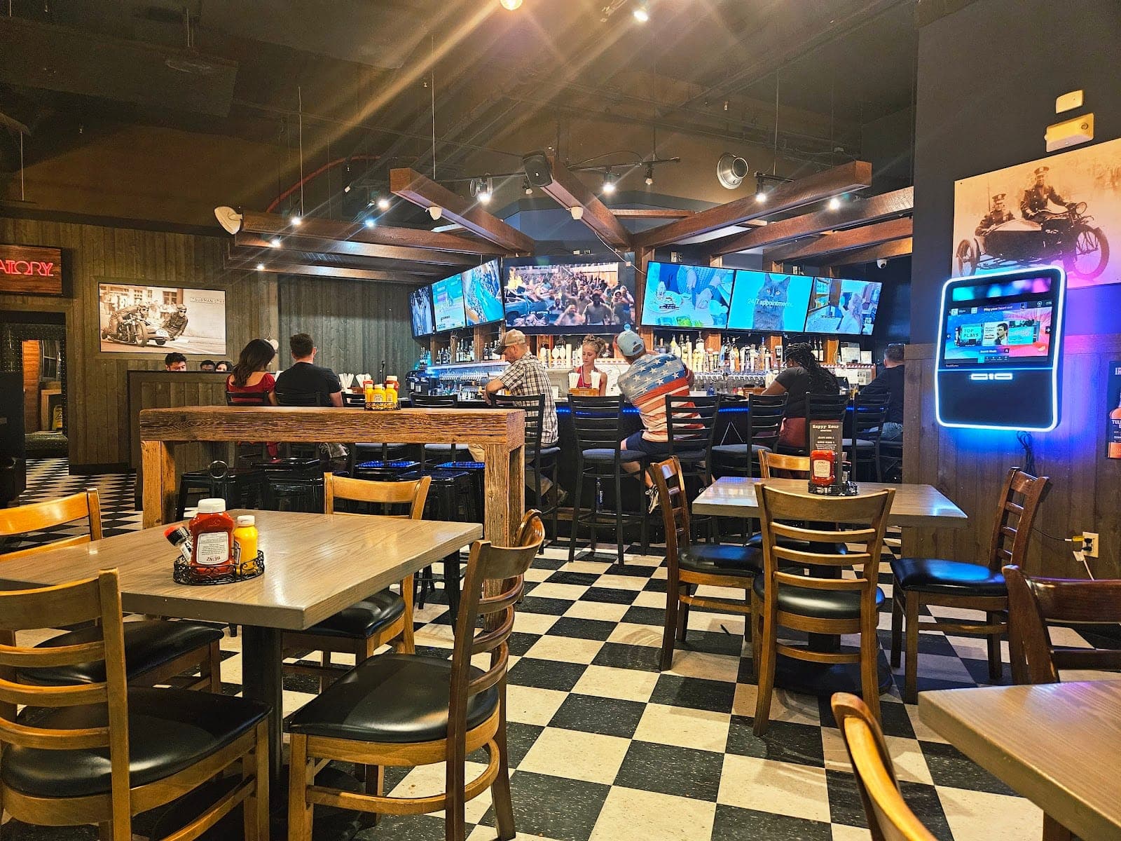 Sidecar Slider Bar - Lansing