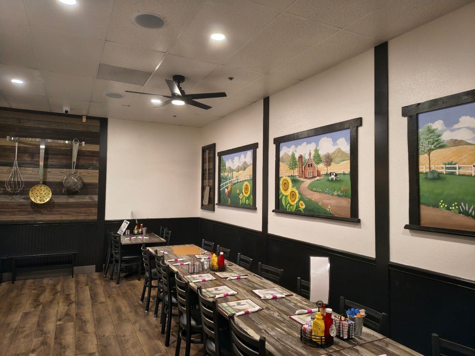 Honeycutt Farms Cafe