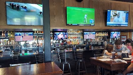 Austins Bar & Grill | South Olathe