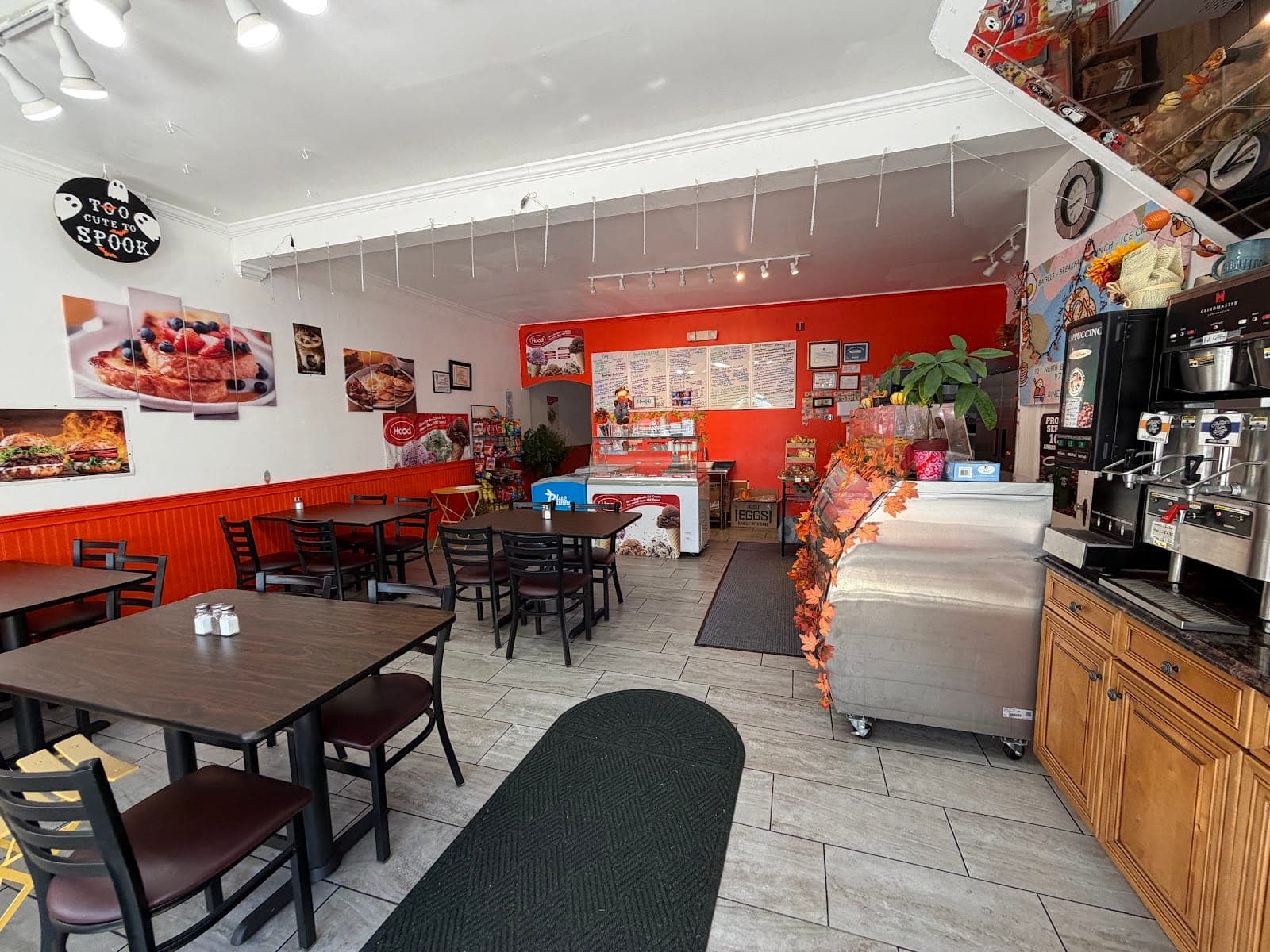 Twins Bagels Cafe Deli