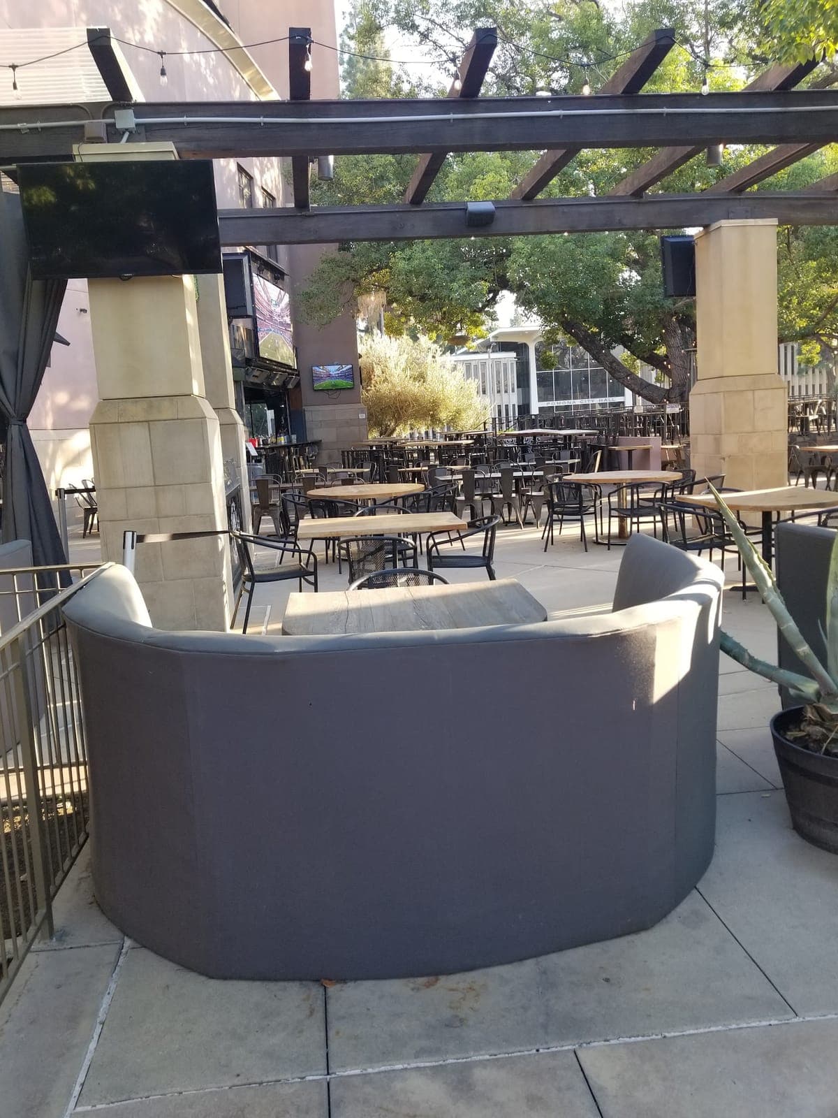 Mission Promenade