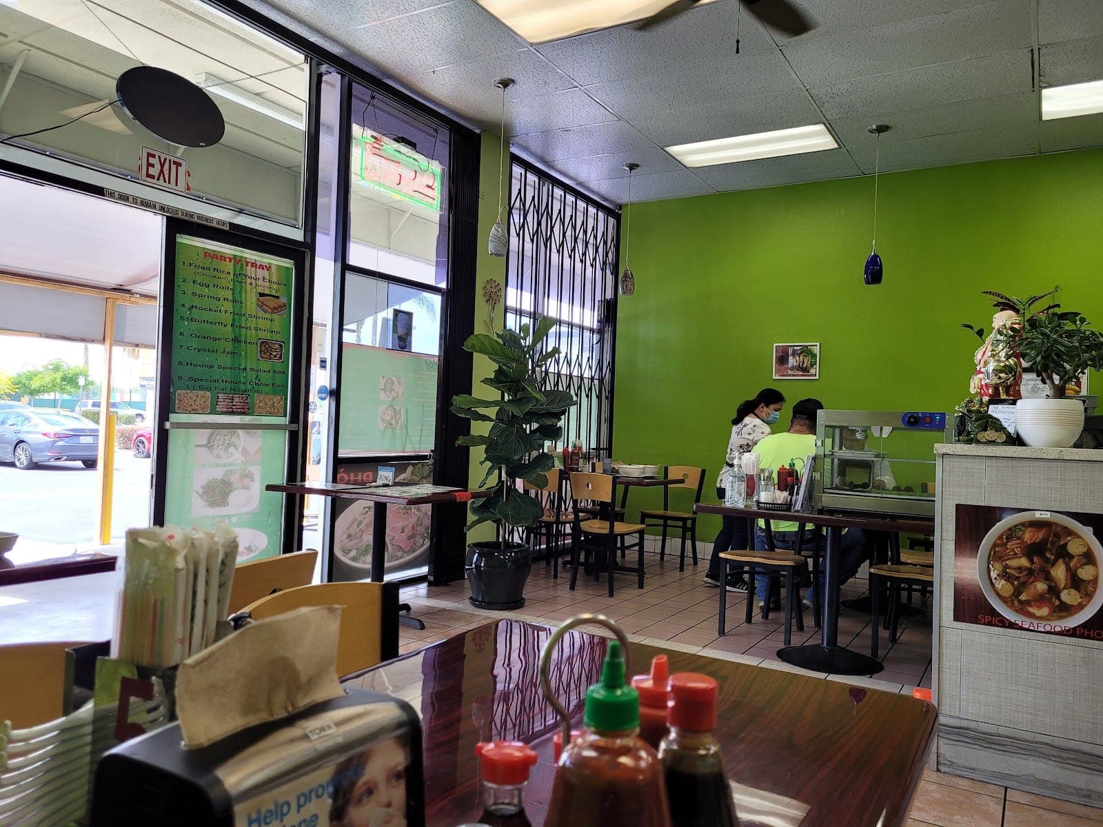 Pho Trin