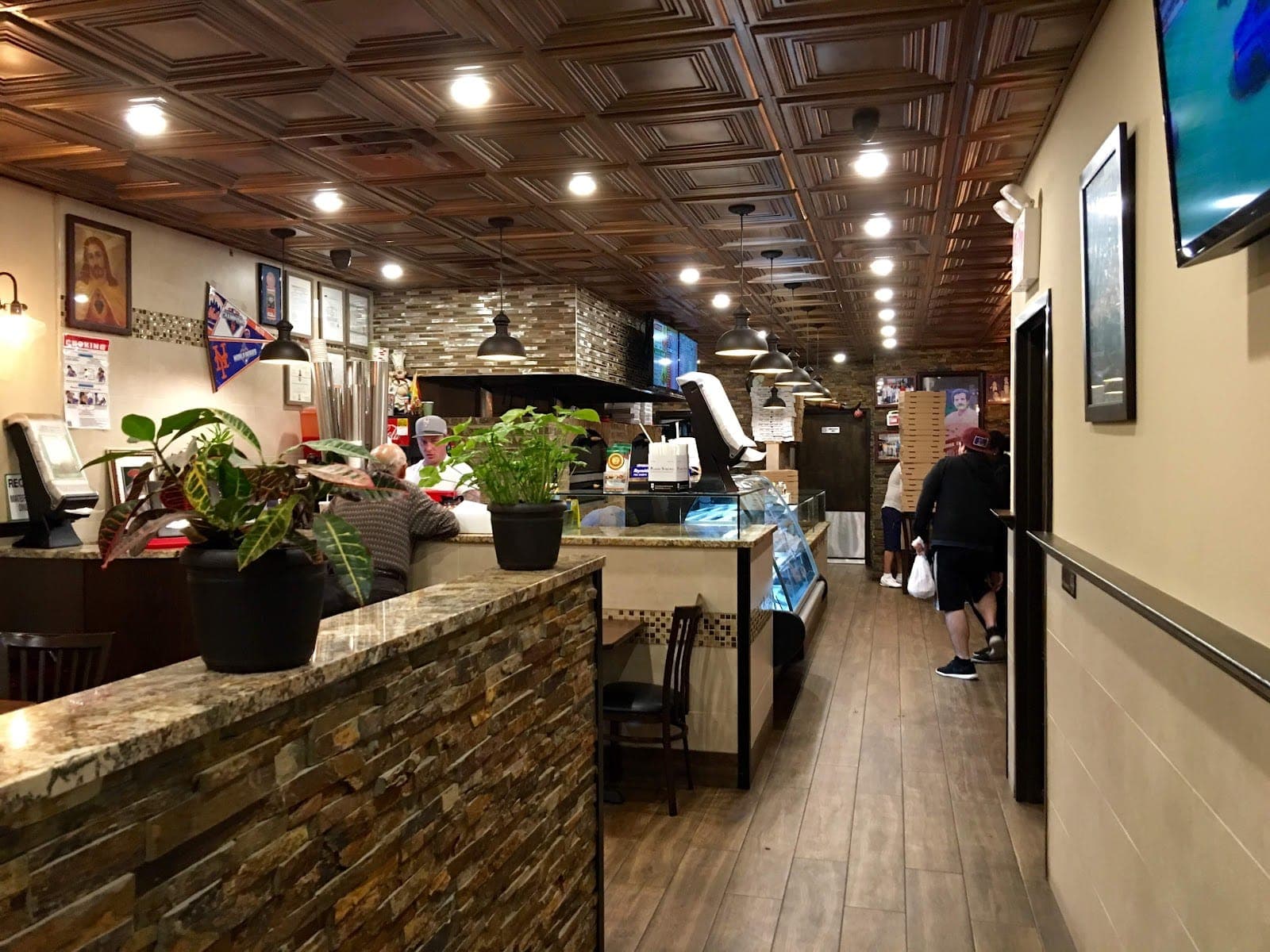 Ozone Pizzeria