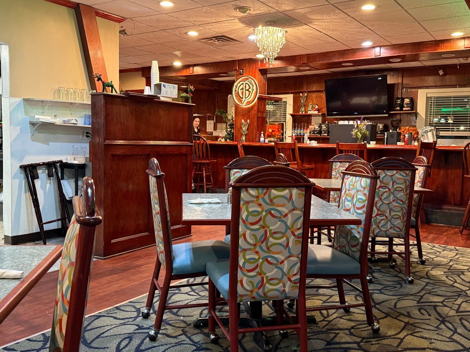 Riverside Family Restaurant