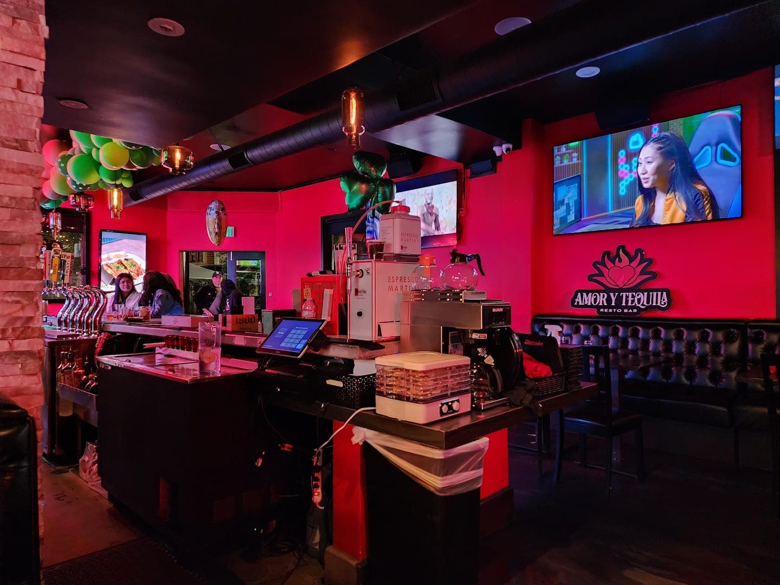 Amor Y Tequila | Resto Bar