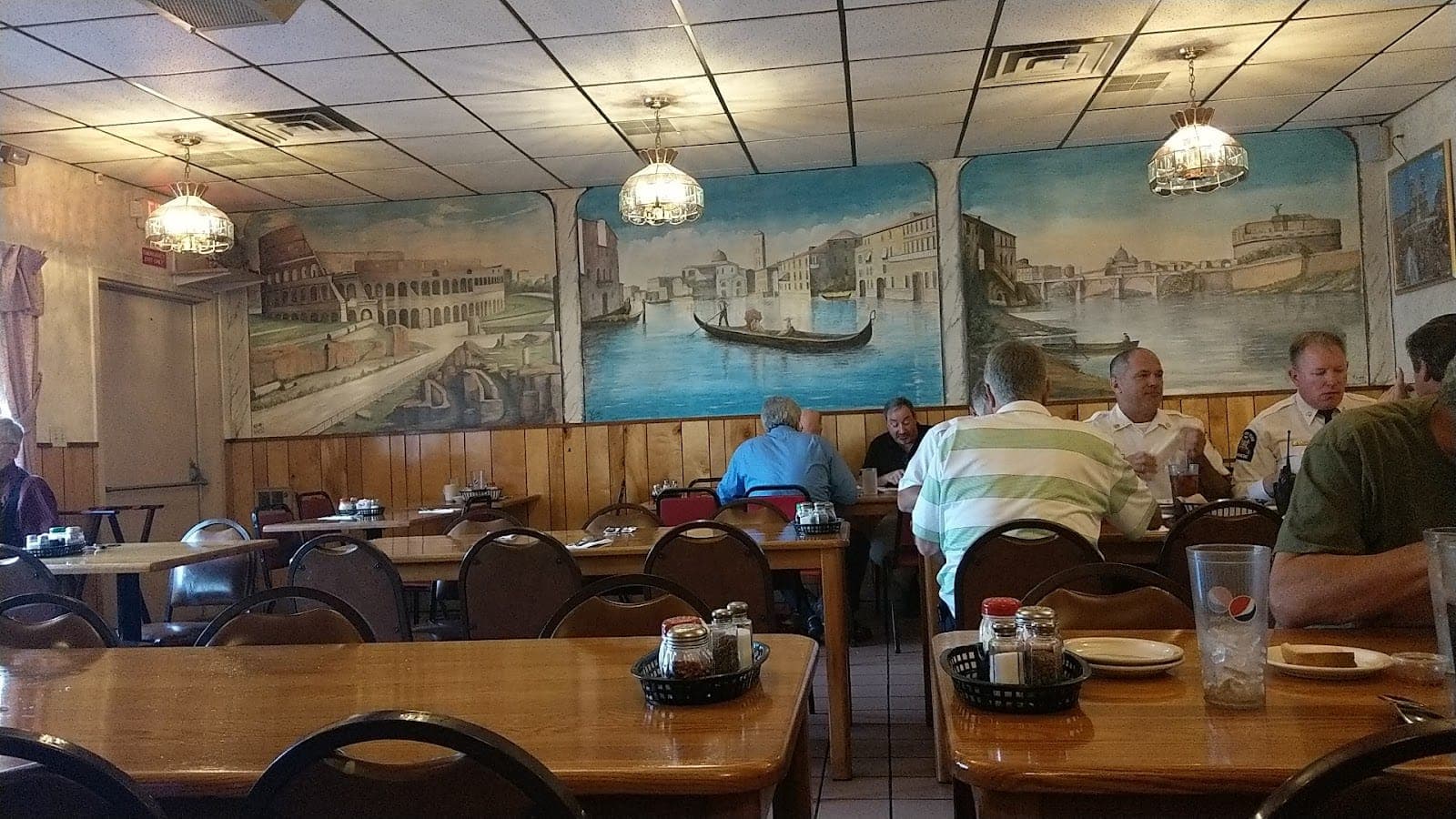 Angotti's | Family Restaurant