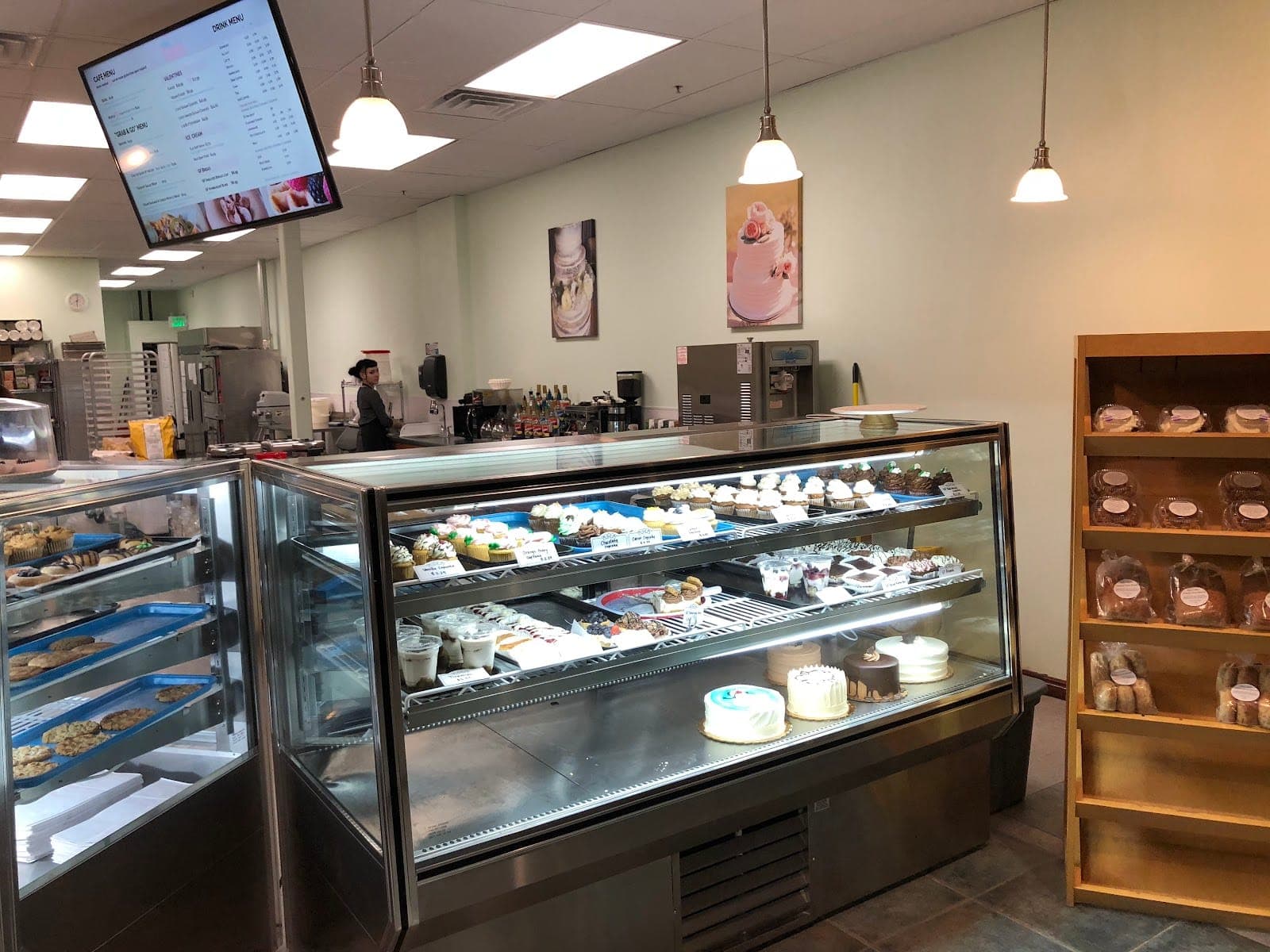 City Cakes & Cafe