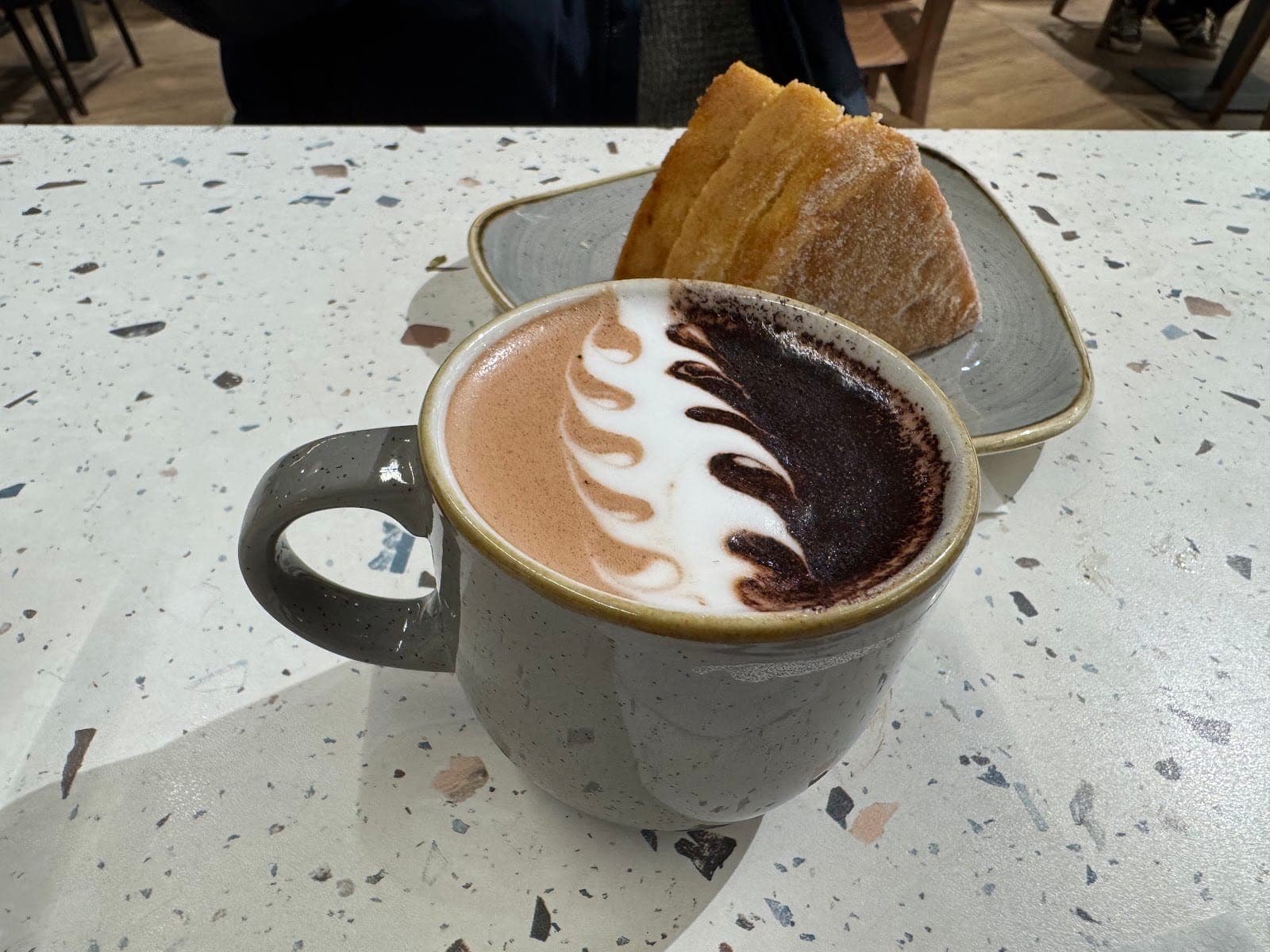 M&S Café