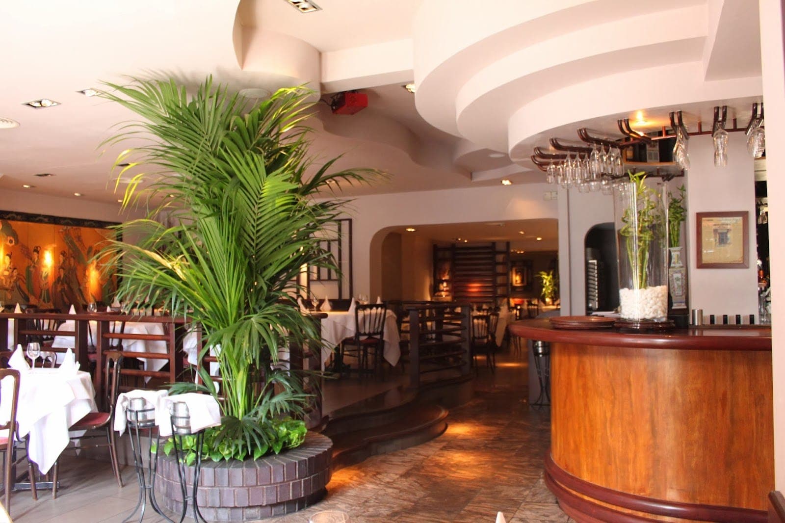 Maxim's Peking Cuisine