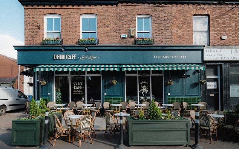Petit Café Lark Lane