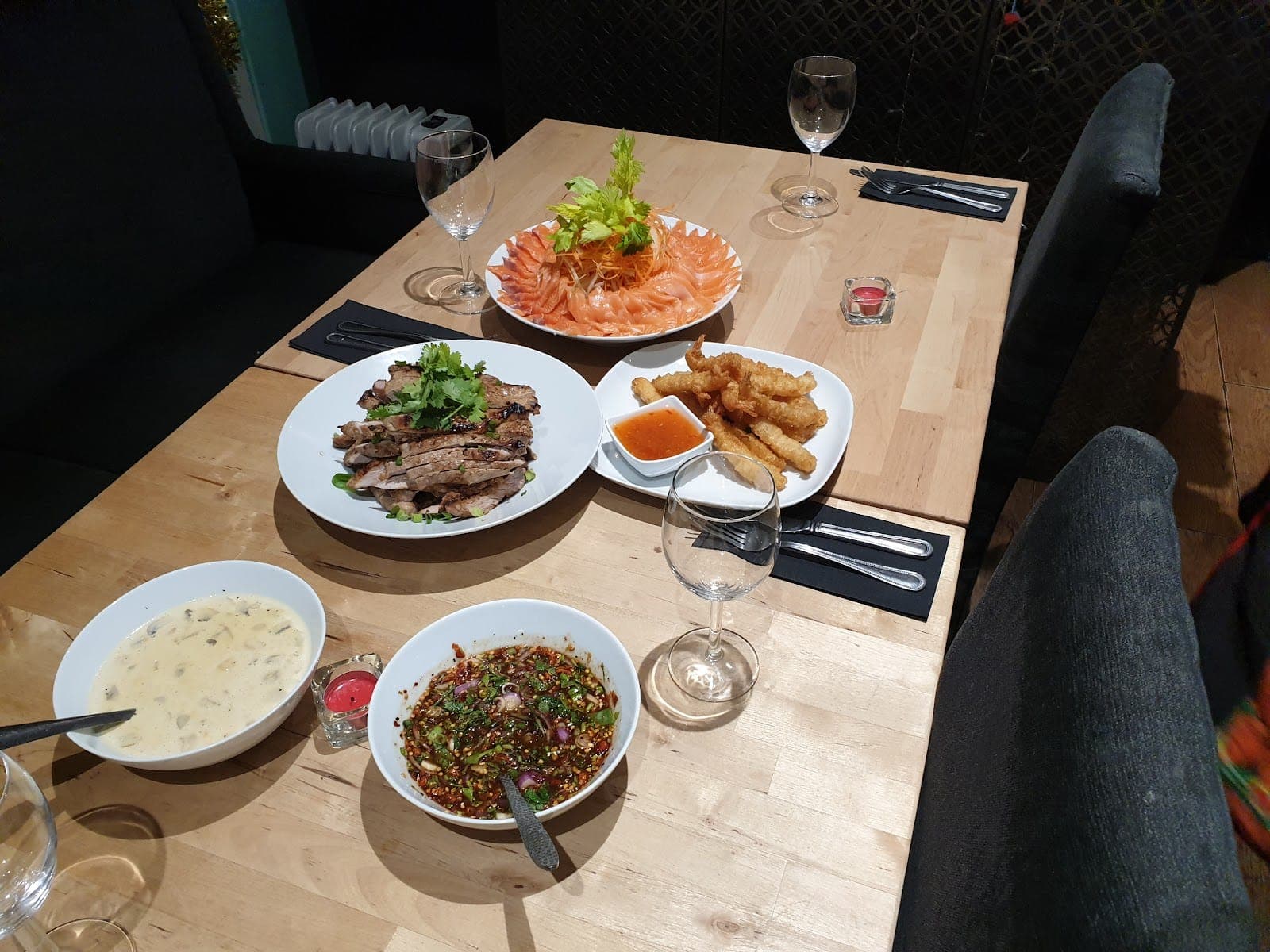 Phi Thai