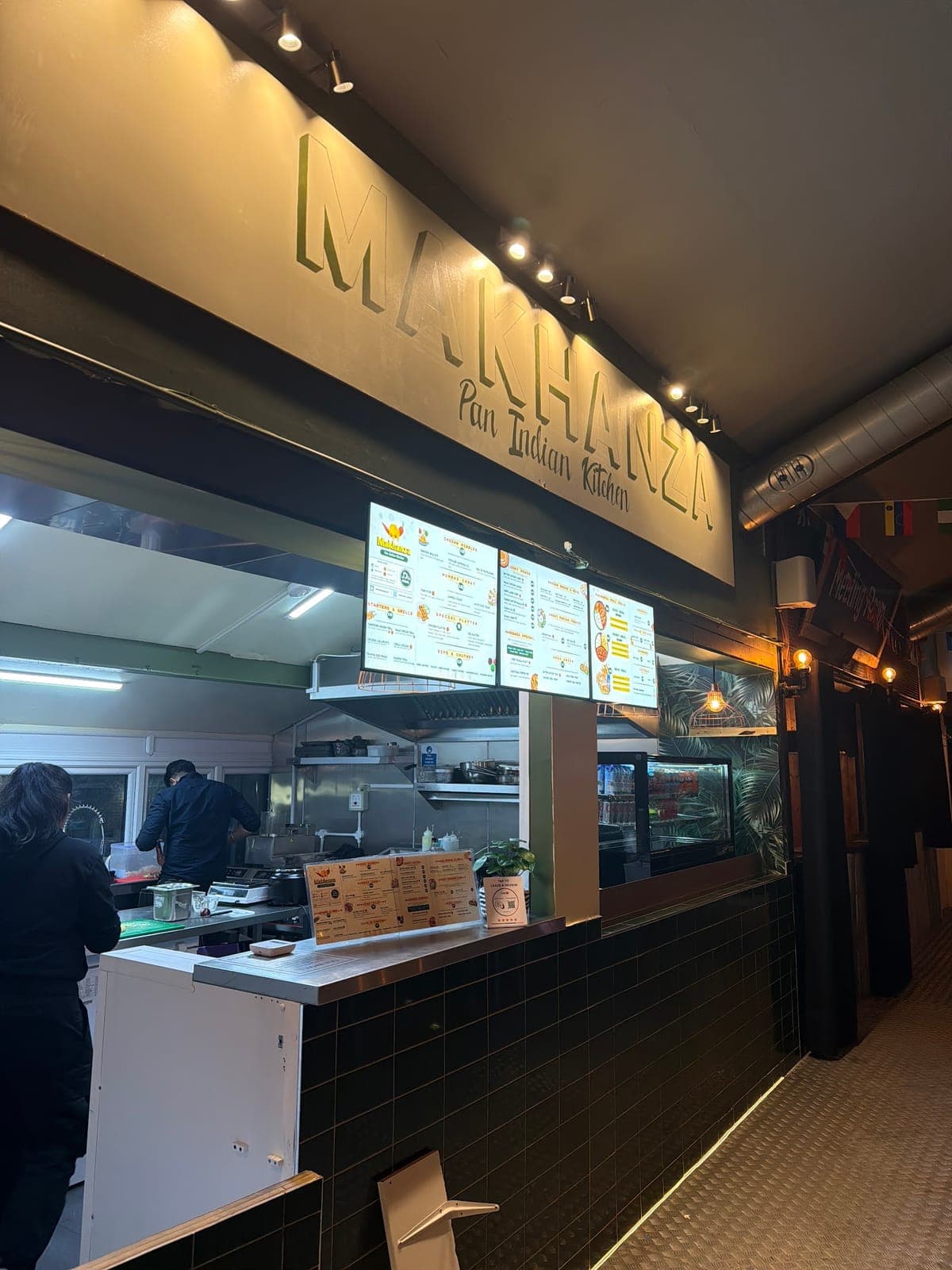 MAKHANZA - Pan Indian Kitchen
