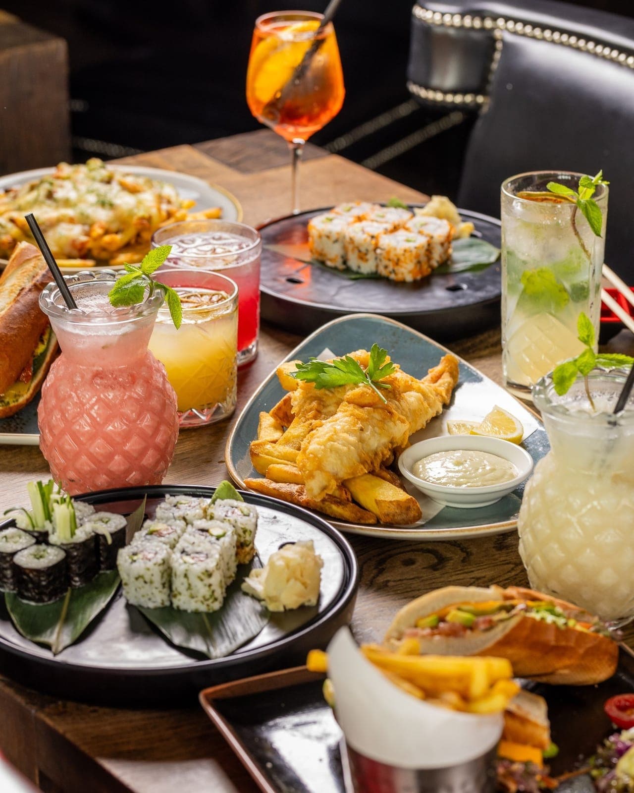 Waterfront Putney | Riverside Restaurant & Bar Near Me in Wandsworth, London - Burgers, Sushi & Seafood|Shisha