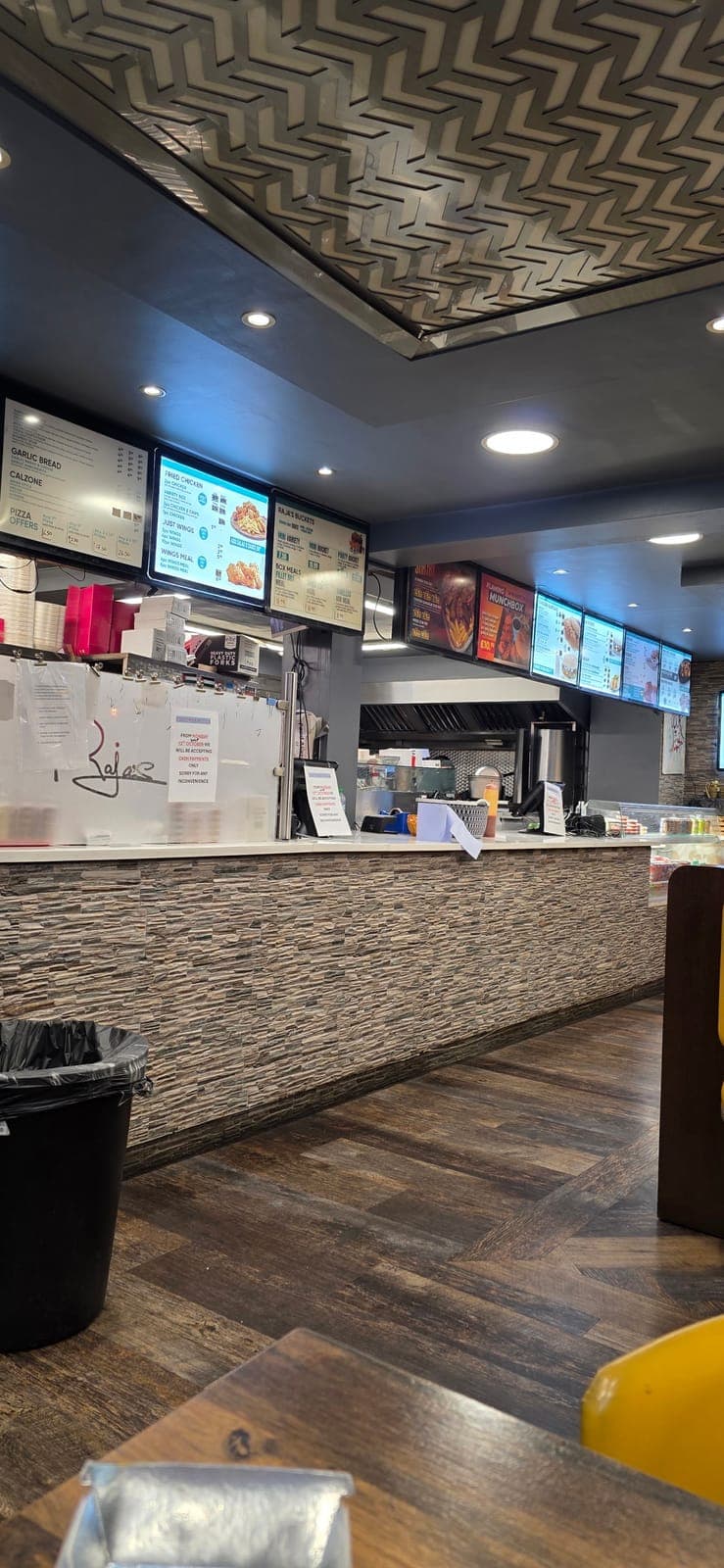 Raja's Pizza Bar