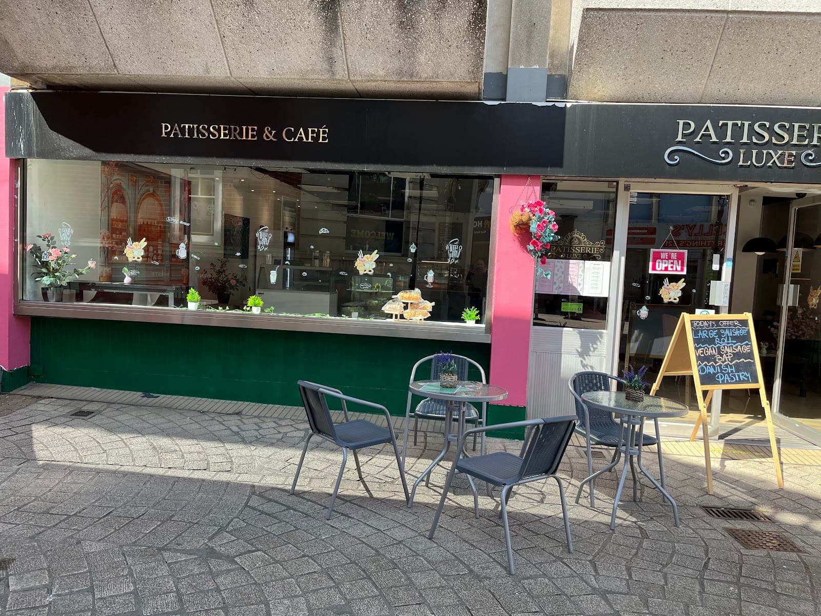 Patisserie Luxe