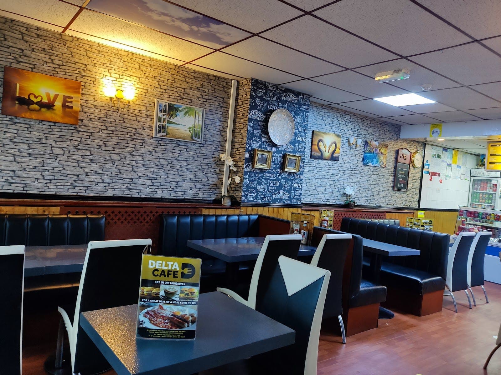 DELTA CAFÉ & RESTAURANT