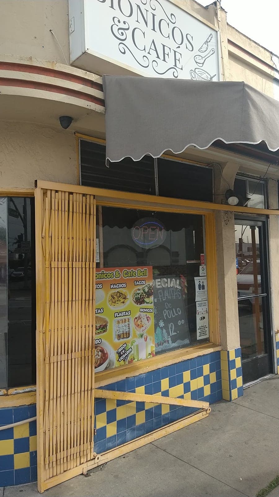 Bionicos Y Cafe Bell