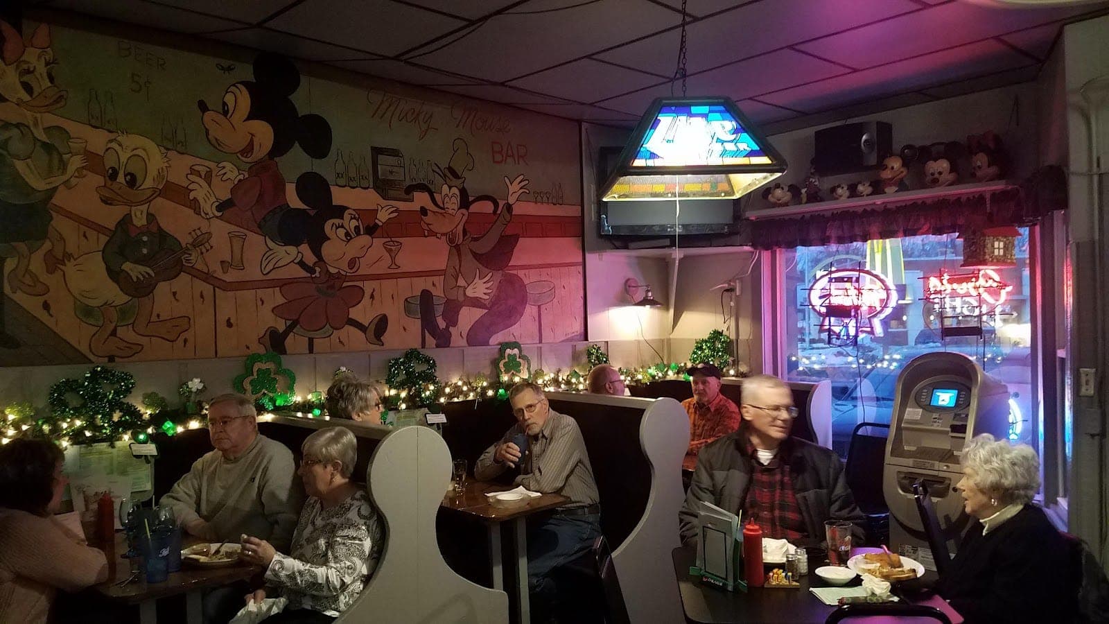 Mouse Tavern & Restaurant