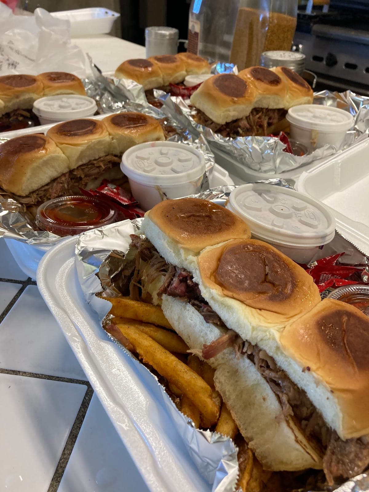 Traballo’s Backyard BBQ