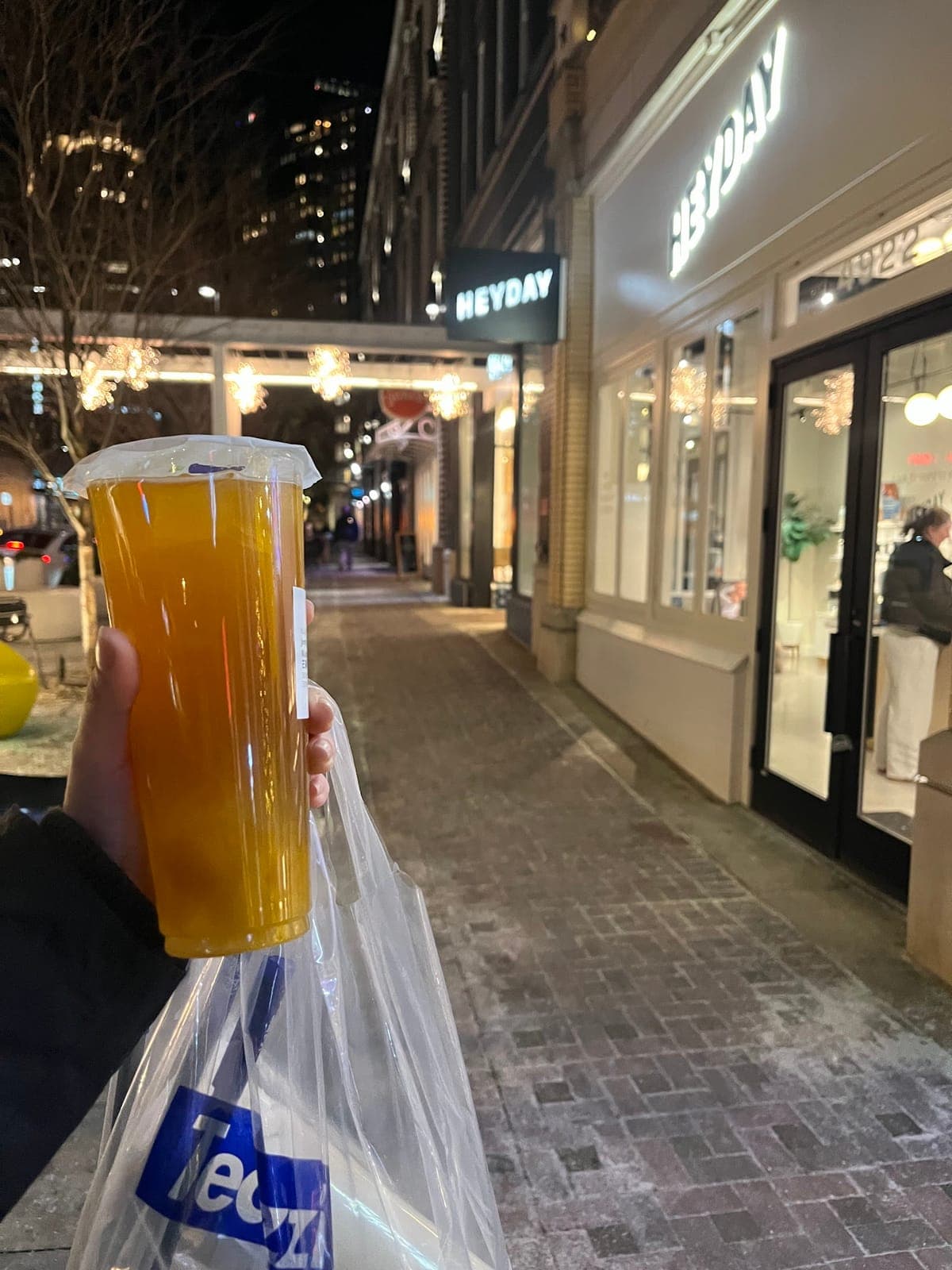Teazzi Tea Shop 瓷禧茶坊