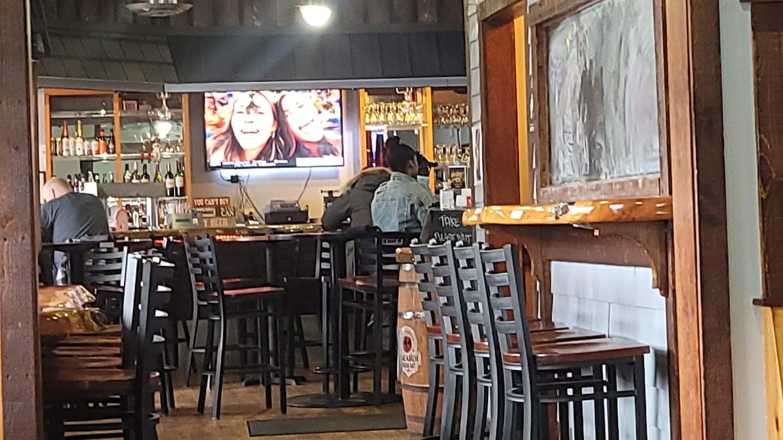 Southern Comfort Bar & Grill, Southshore