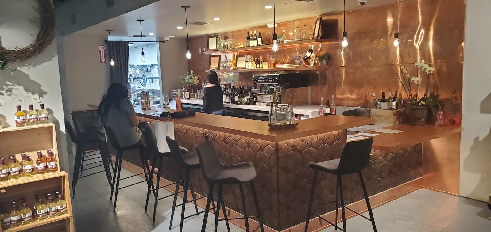 Cordial Cellar and Lounge