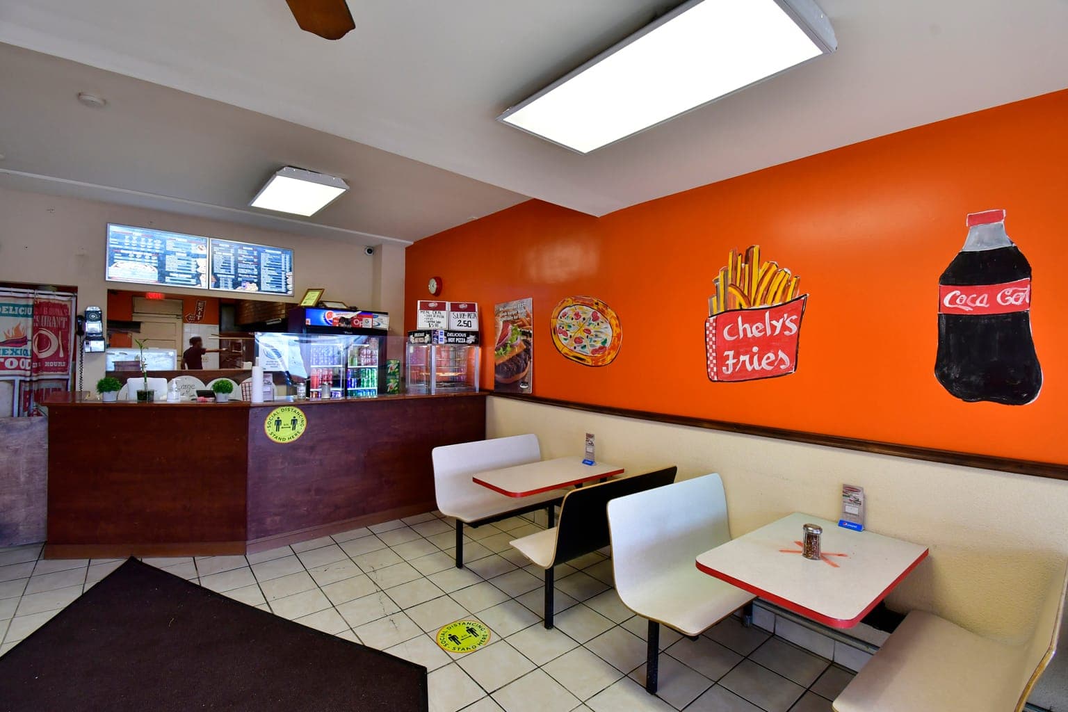 Chely's Pizza