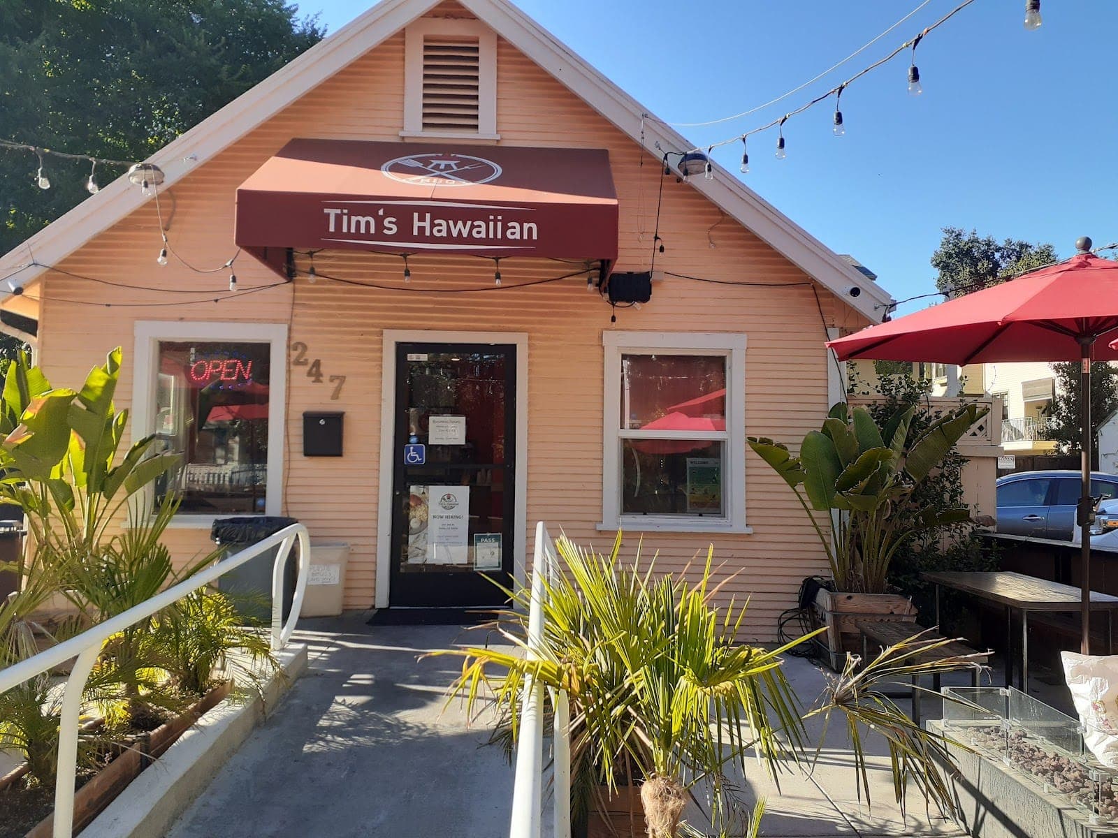 Tim's Hawaiian BBQ