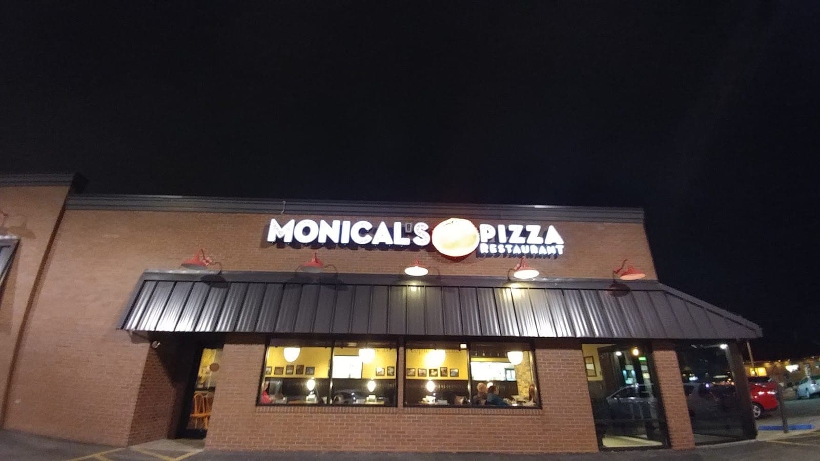 Monical's Pizza