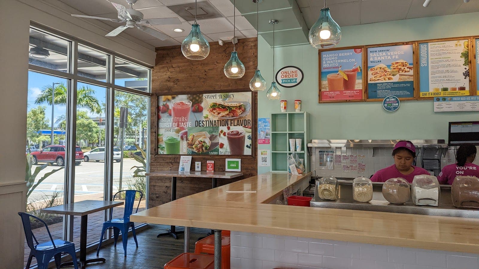 Tropical Smoothie Cafe