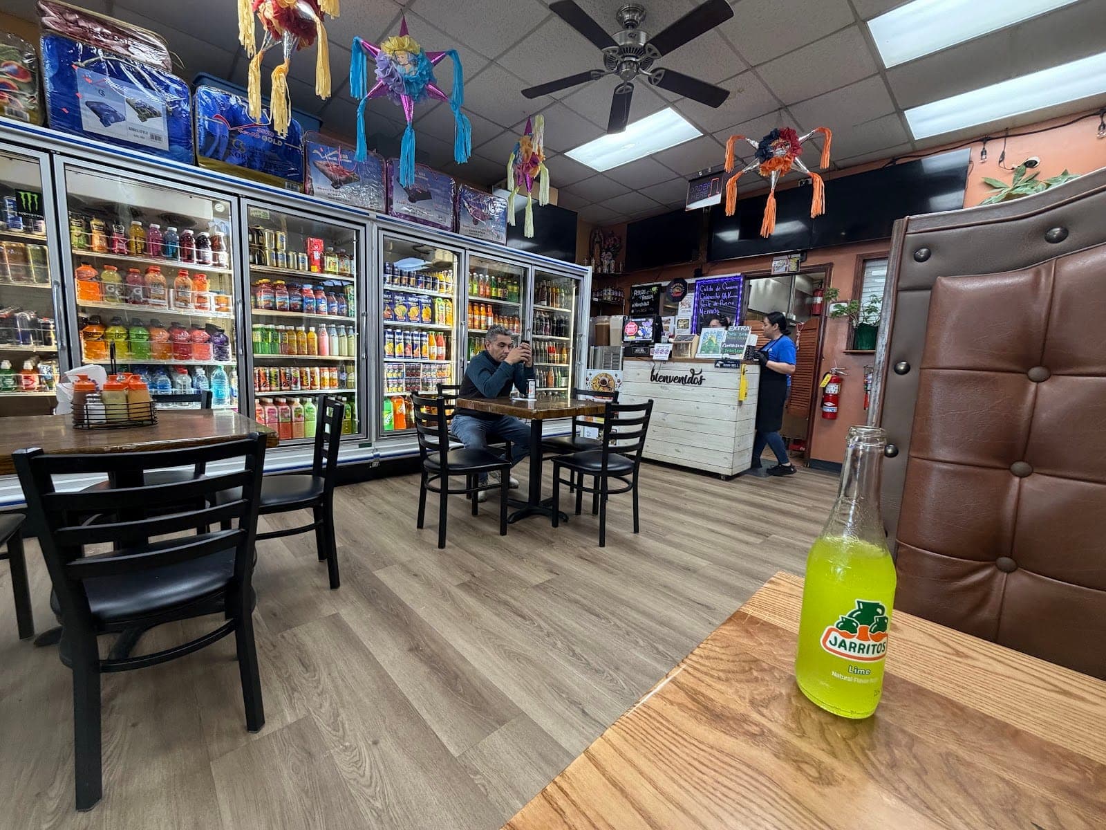 La Montaña Carniceria y Taqueria