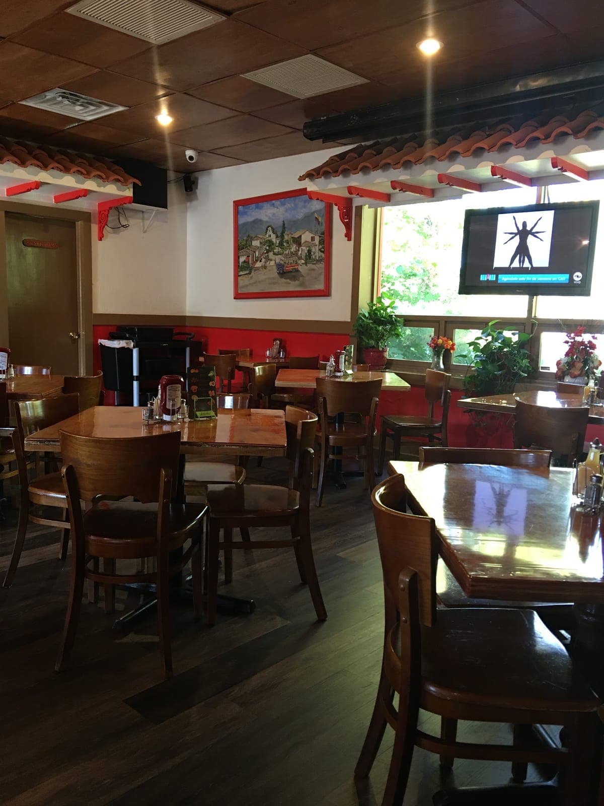 La Sorpresa y Mas Restaurant