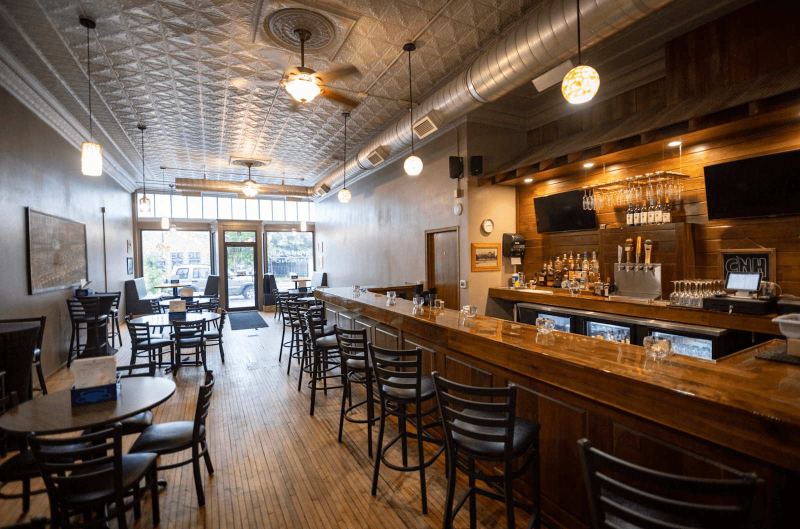 Court’N House - Bar & Grill