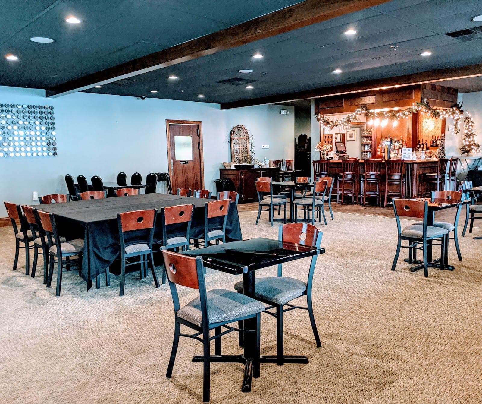 Kelsey's Restaurant, Irish Pub & Banquet Room
