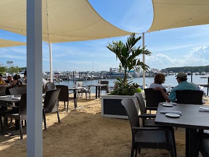 Bowley's on the Bay