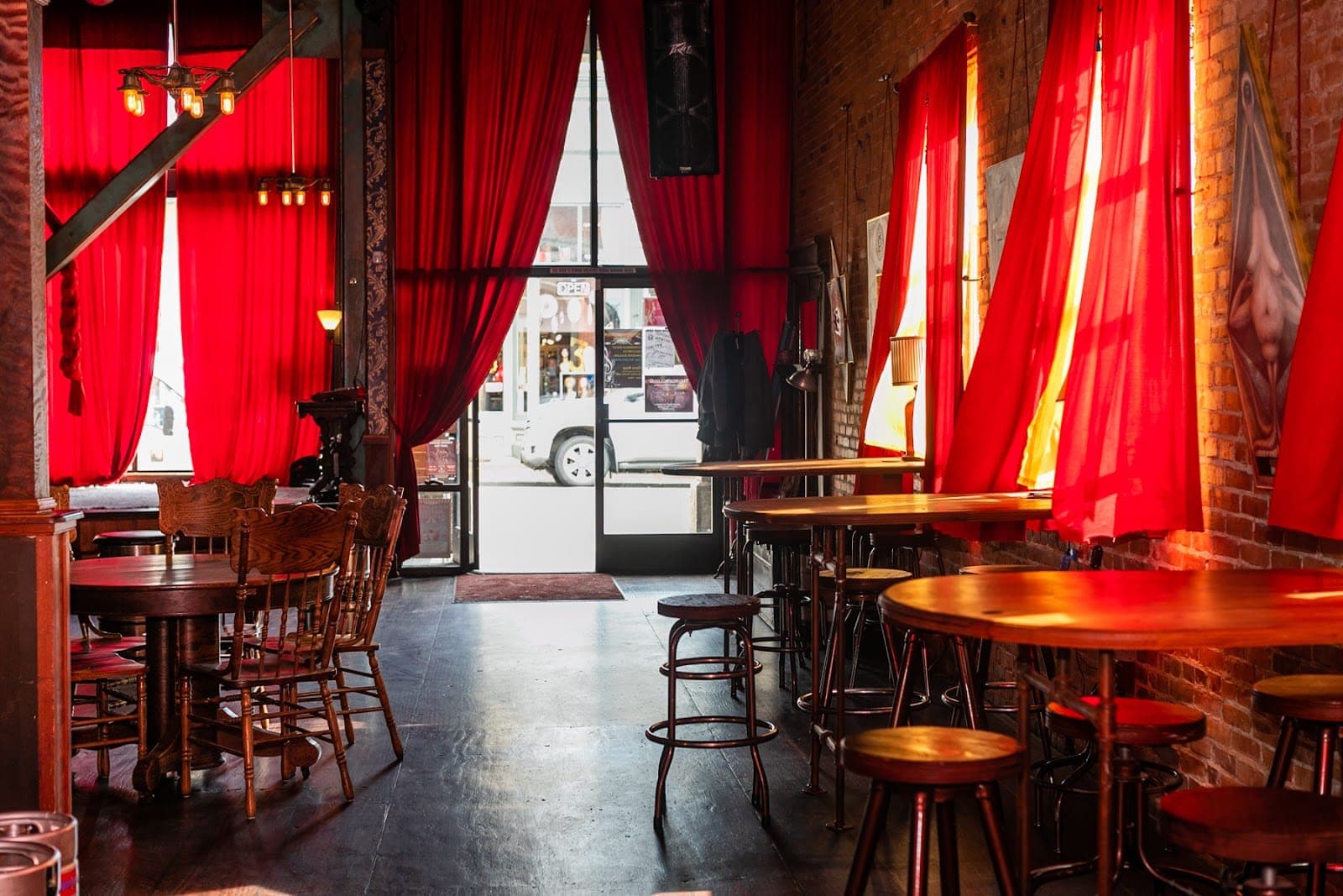 Siren's Song Tavern