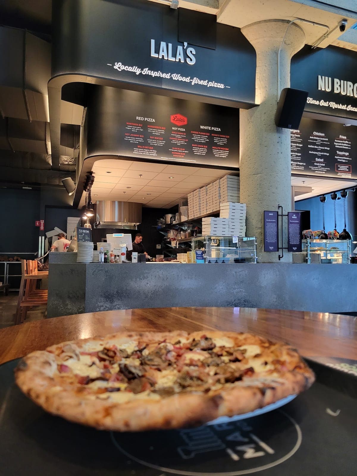 Lala's Neapolitan-ish Pizza