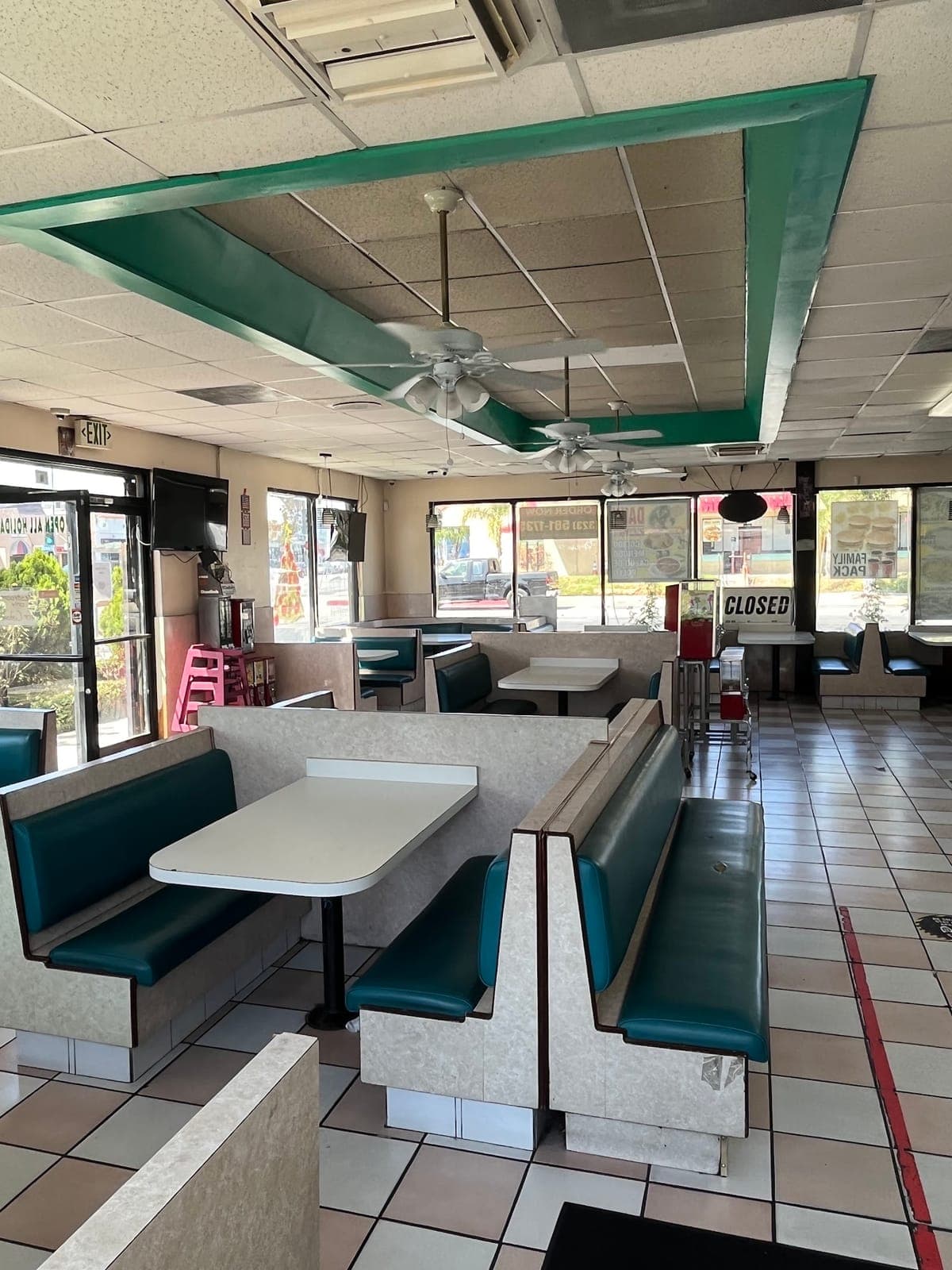 Tom's Burgers 4