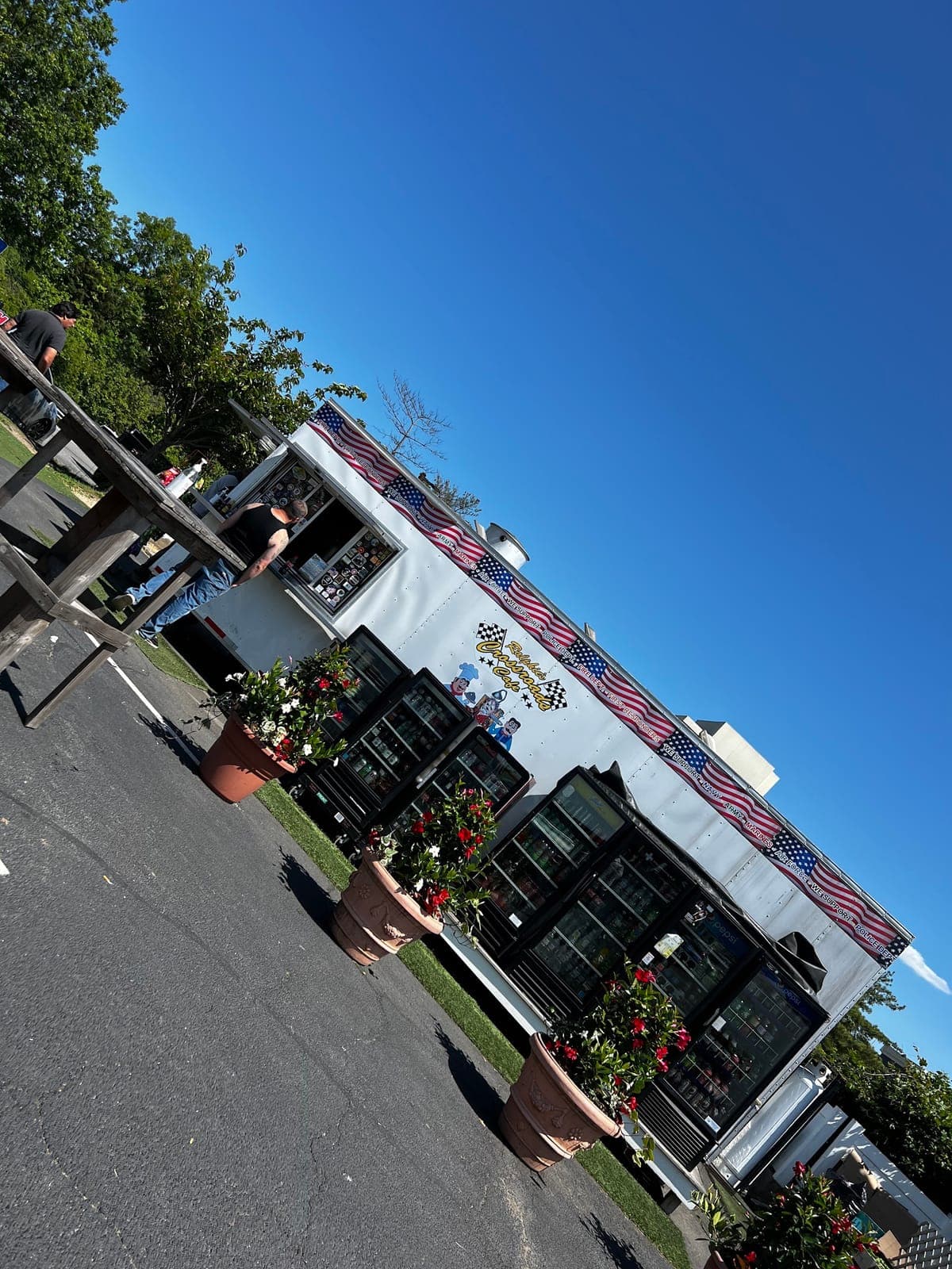 Ralphie's Crossroads Cafe