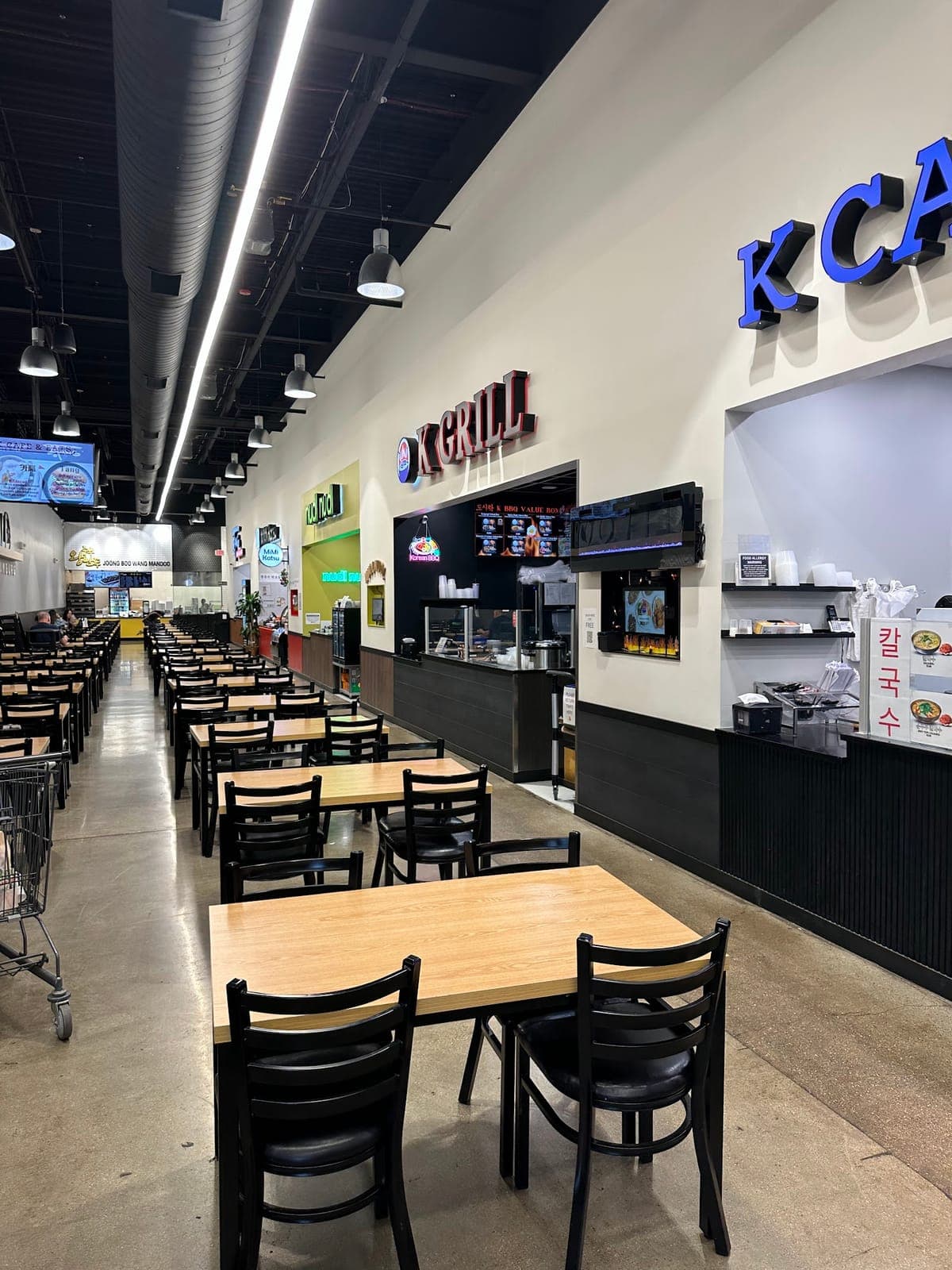 K Cafe & Eats